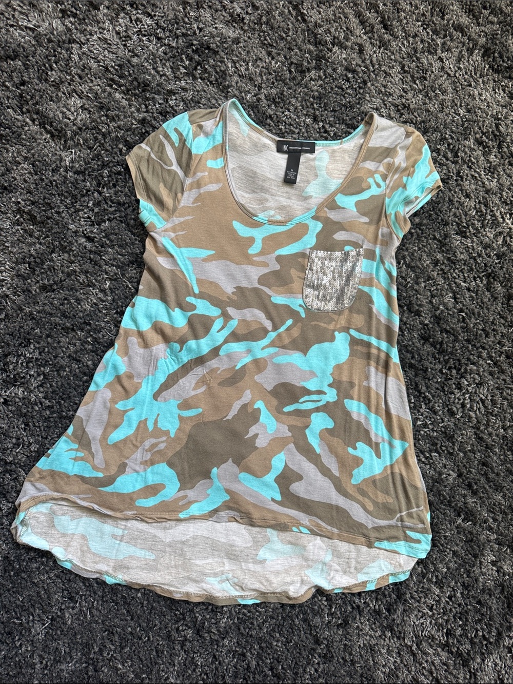 INC International Concepts Camo Tee with Sequin Pocket -Size Medium
